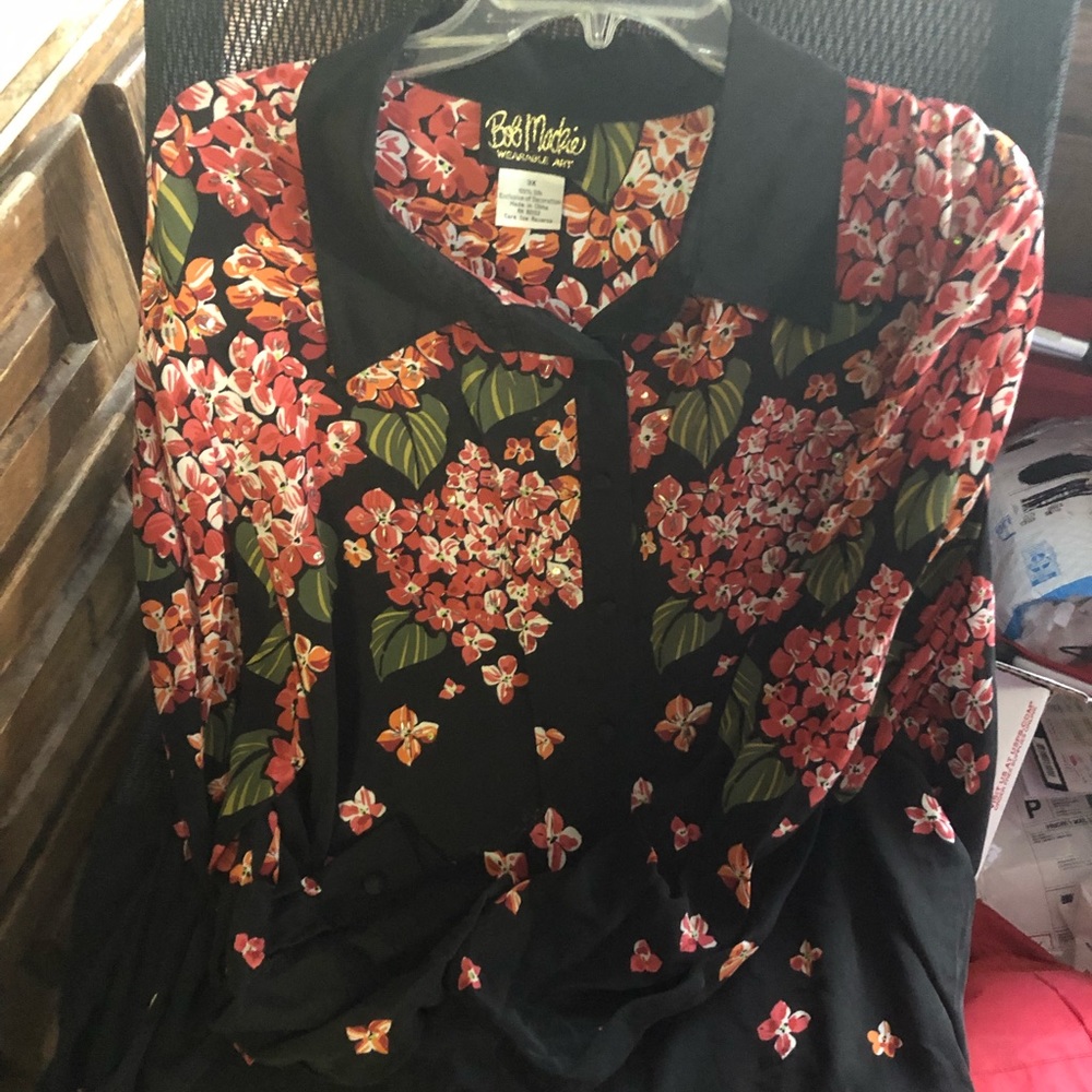 Bob Mackie Silk Floral Shirt- 491 $65 or $50 w/offer